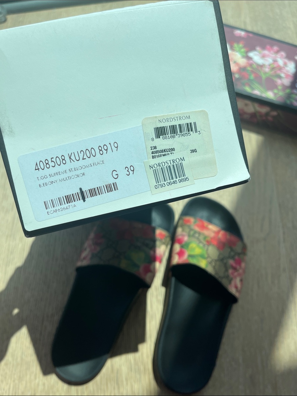 Gucci GG Supreme Blooms Floral Slide Sandals Black Size 39 - Picture 4 of 7